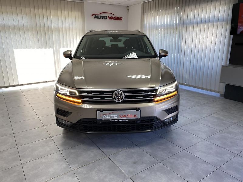 Volkswagen Tiguan 2.0 TSi 4x4 DSG REZERVACE  - fotka 7 z 37