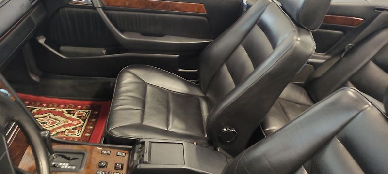 Mercedes-Benz 124 (1994) Cabriolet 300 CE-24 - fotka 12 z 24