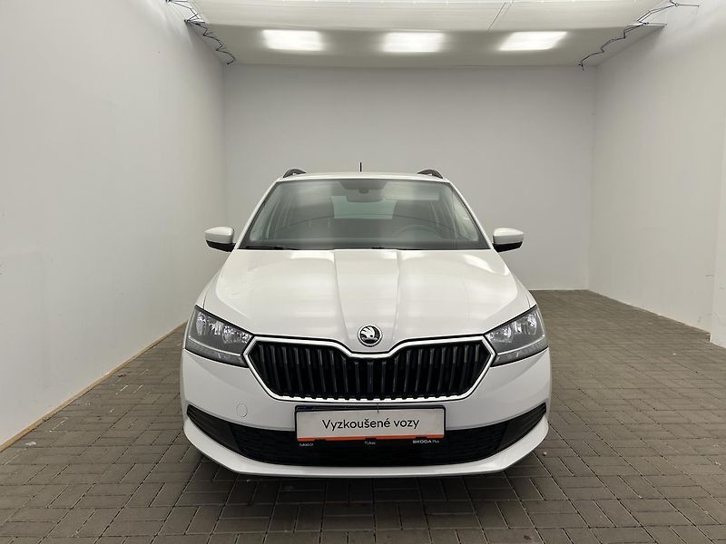 Škoda Fabia 1.0 TSI Active Plus - fotka 4 z 21