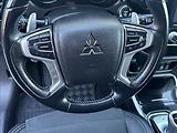 Mitsubishi Outlander 2,4 PHEV 224PS  Diamant 4x4 A/ - náhled 33