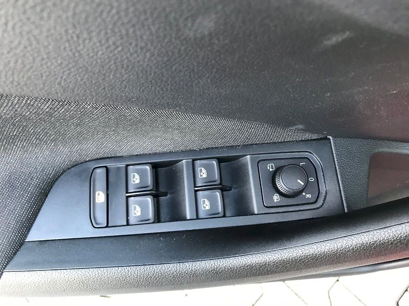 Škoda Scala (2024) SELEC TSI 85/1.0 A7F - fotka 6 z 28