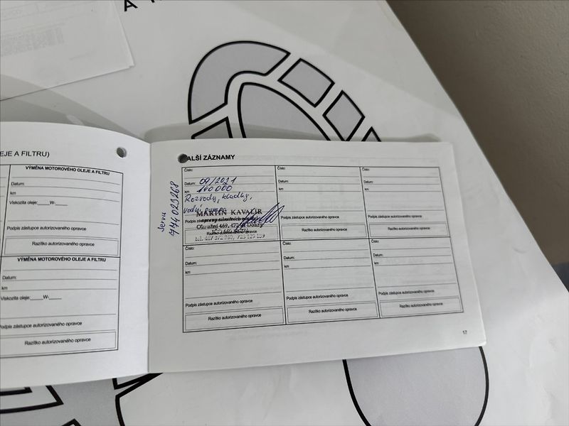 Chevrolet Orlando 1,8   i LT+ 7 MÍST AC TZ ČR TO - fotka 40 z 40