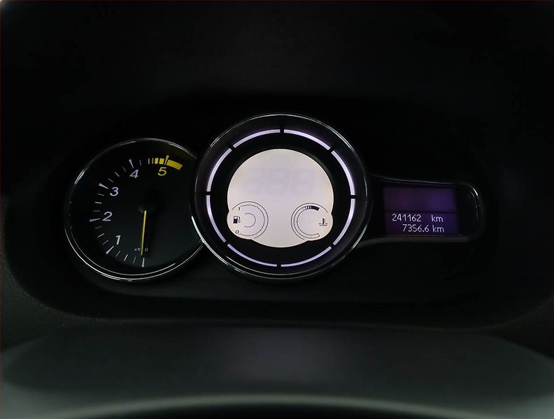 Renault Mégane (2010) 1.5 dCi, nová STK, Tažné - fotka 8 z 14
