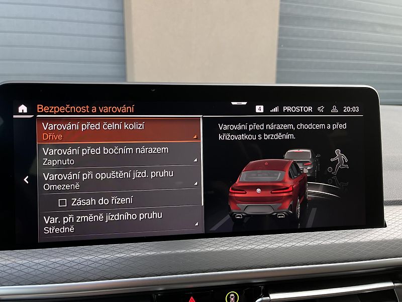 BMW X4 (2024) 3,0xD ///M 210Kw,TZ,webas,ACC - fotka 28 z 47