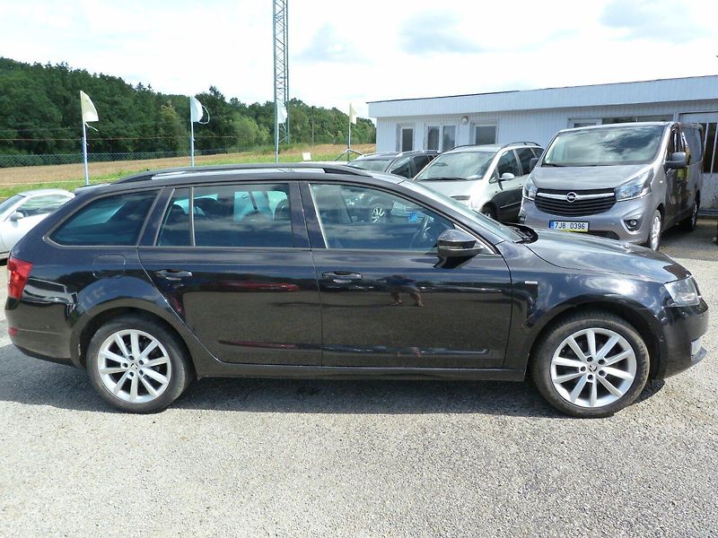 Škoda Octavia 2.0 TDI JOJ - fotka 4 z 27