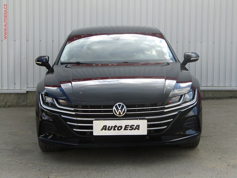 Volkswagen Arteon (2020) 2.0 TDi, ČR, DSG, LED, navi - fotka 2 z 20