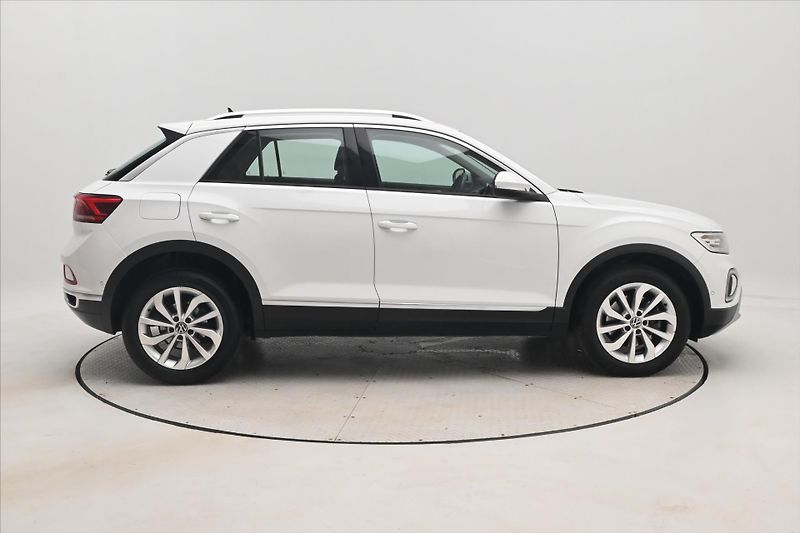 Volkswagen T-Roc 2,0 TDI 110kW DSG STYLE Záruka - fotka 4 z 31
