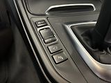 BMW Řada 3 (2017) 320d xDrive M SPORT HUD LED - náhled 9