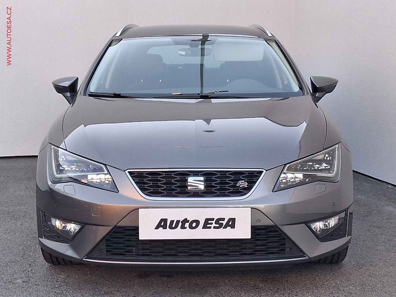 Seat Leon (2016) 1.4 TSi, FR, DSG, LED, +ALU - fotka 2 z 20