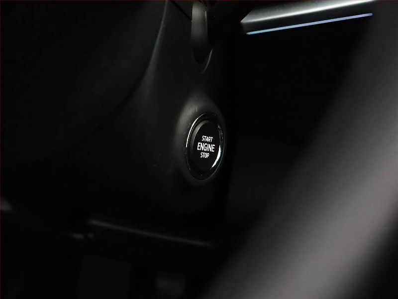 Škoda Karoq (2019) Style 2.0 TDI, Kůže, Tempomat - fotka 15 z 19