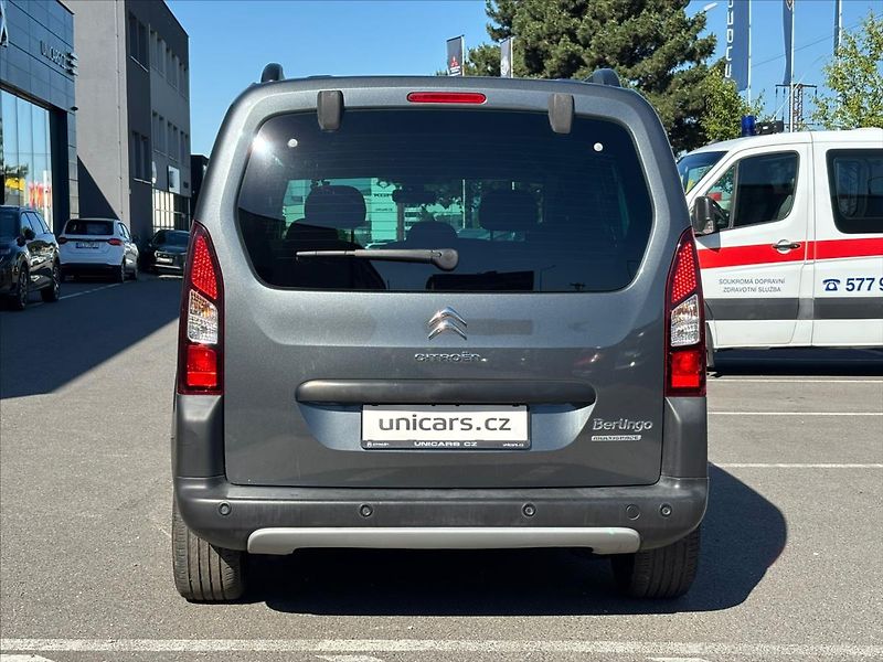 Citroën Berlingo 1,6 BlueHDI  ČR, 1.maj. - fotka 5 z 25