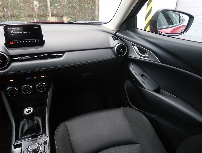 Mazda CX-3 (2019) 2.0 Skyactiv-G, ČR,1.maj - fotka 8 z 18