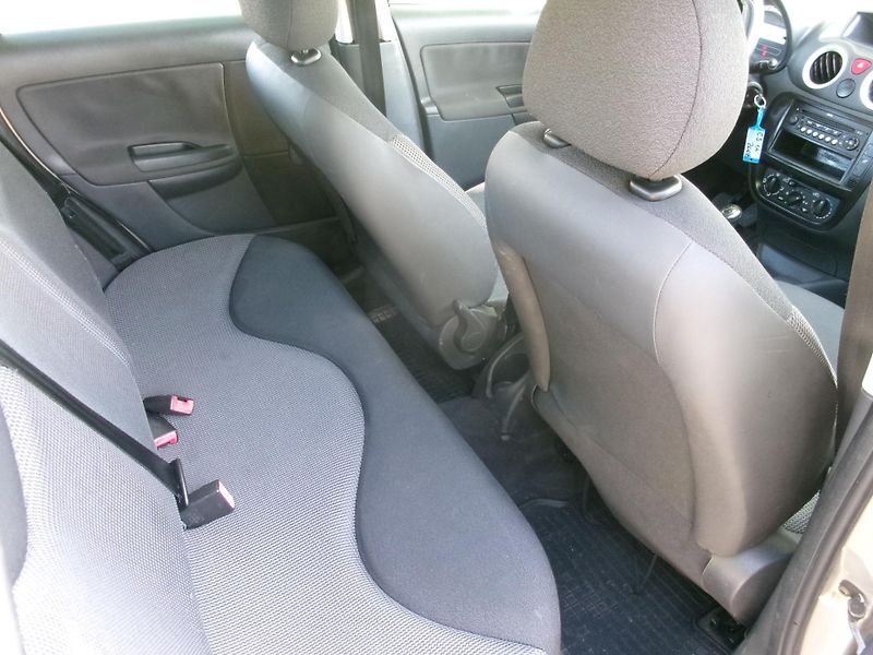 Citroën C3 (2008) 1,4i KLIMA ČR nová STK - fotka 13 z 17