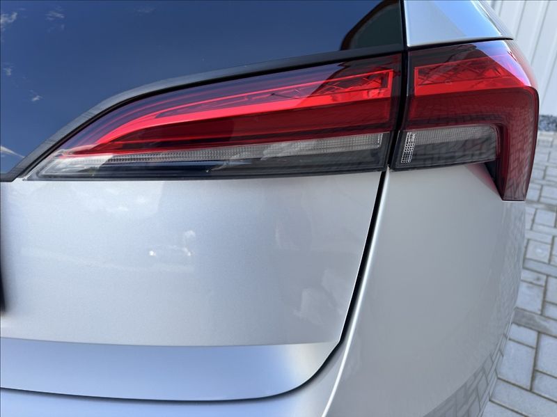 Škoda Scala 1,5 TSI DSG Monte Carlo DPH ČR - fotka 17 z 50