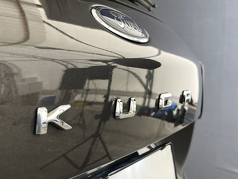 Ford Kuga 2.5 Duratec FHEV  COOL&CONNECT - fotka 46 z 65