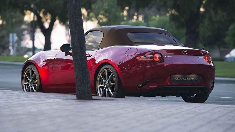 Mazda MX-5.