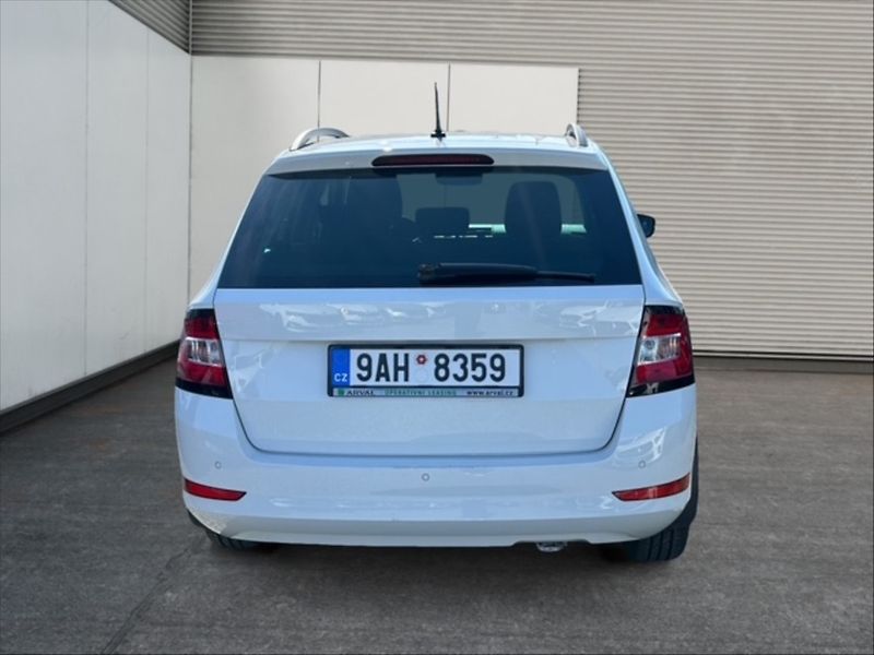 Škoda Fabia 1,0 TSI 70 Ambition - fotka 5 z 11
