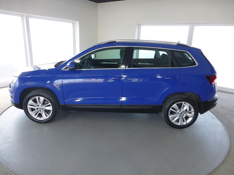 Škoda Karoq (2018) 1,6TDI*PARK.S**ALU***VYHŘ.SED. - fotka 9 z 26