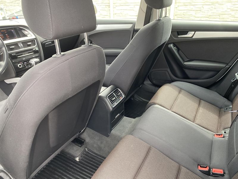 Audi A4 Allroad 2.0TDi 190PS 4x4 AUT SERVIS 1A - fotka 102 z 151