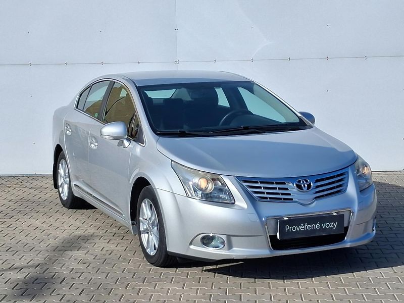 Toyota Avensis 1.8 Valvematic Business Navi - fotka 6 z 23