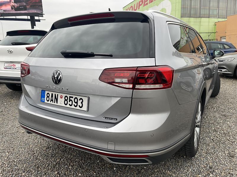 Volkswagen Passat Variant 2.0TDi Alltrack DSG 4x4 DPH ČR - fotka 11 z 42