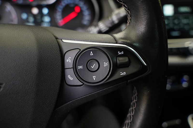 Opel Grandland X - fotka 18 z 29