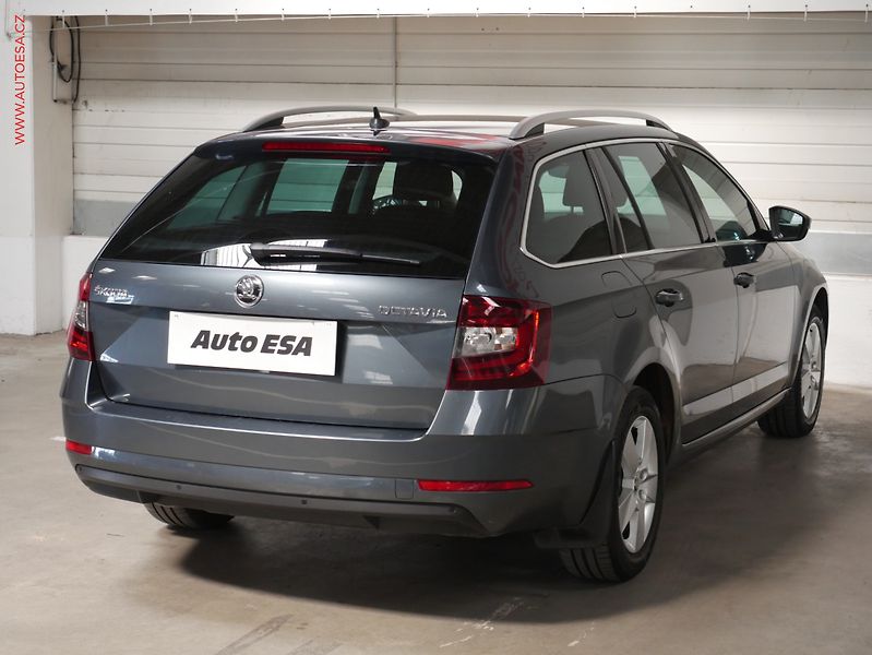 Škoda Octavia (2019) 2.0 TDI, 1.maj, DSG, navi - fotka 6 z 24