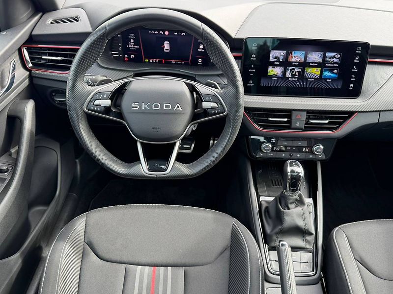 Škoda Kamiq Monte Carlo 1,0 TSI 85 kW 7° D - fotka 13 z 42
