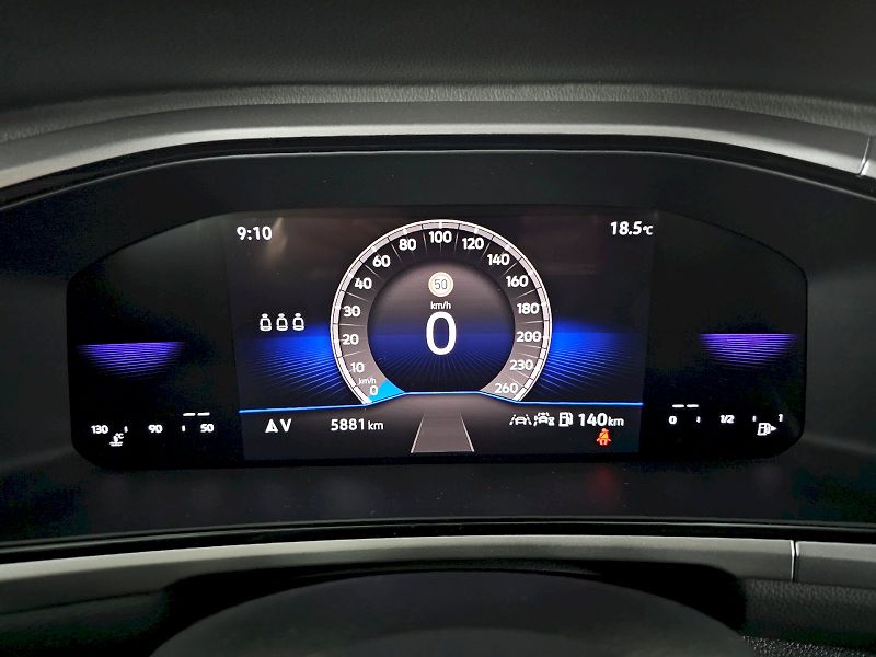Volkswagen T-Roc (2025) 1.0TSI 85kW LIFE WEBASTO - fotka 11 z 29