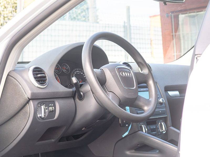 Audi A3 (2009) 1.4TSI 92KW – 2x KOLA - fotka 10 z 39