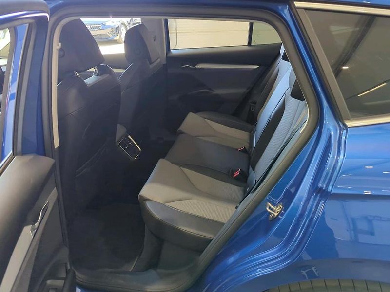 Škoda Enyaq 150kw, iV80 19ALU SOH 96% - fotka 7 z 8