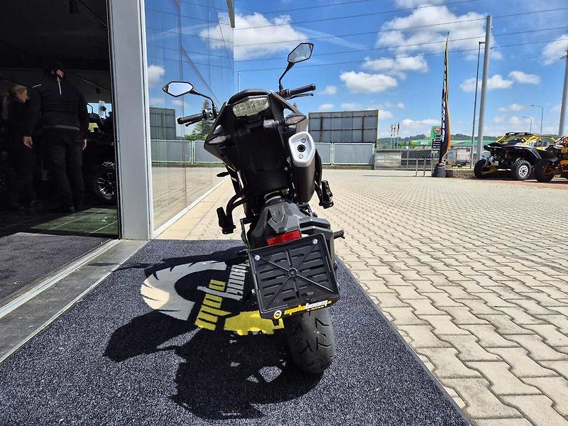 CFMOTO (2026) 125 NK - fotka 25 z 39