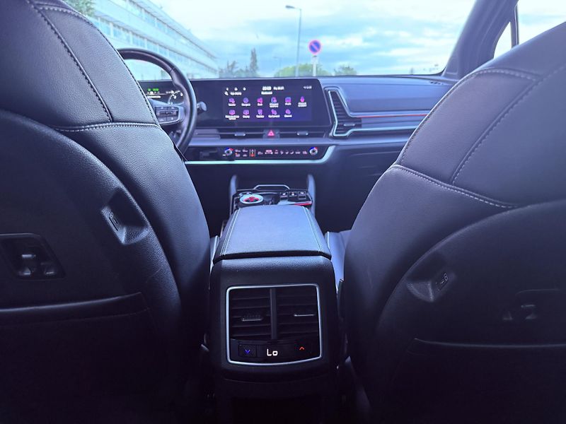 Kia Sportage (2023) - fotka 18 z 41