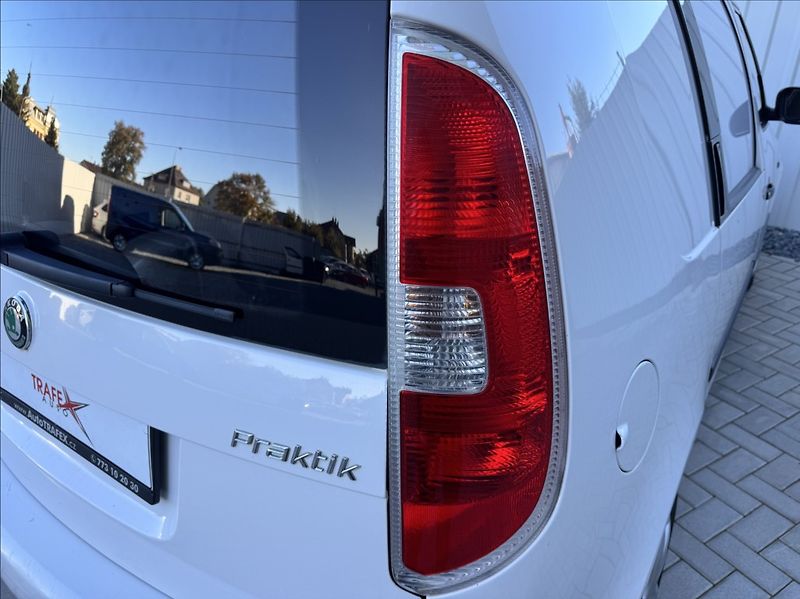 Škoda Praktik 1,2 TSI 63kW DPH 1.maj původČR - fotka 25 z 46