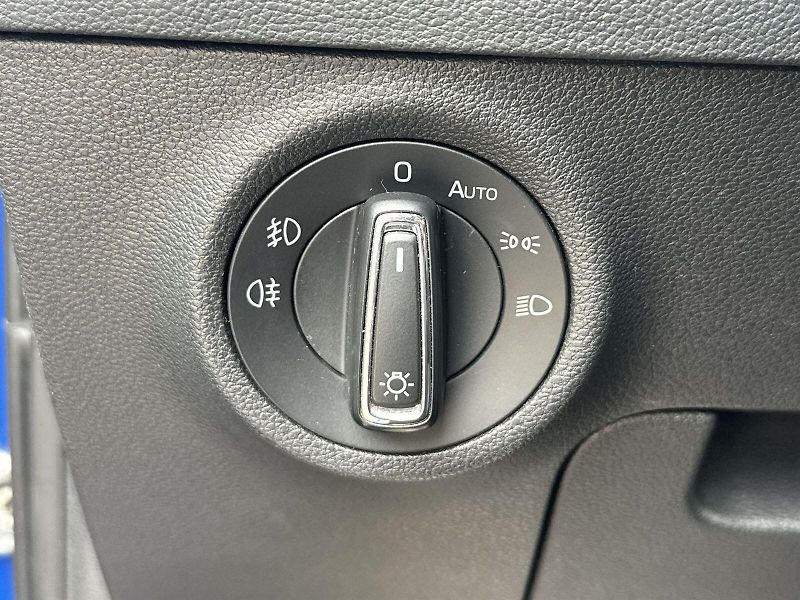 Škoda Karoq (2021) 2.0 TDI Style - fotka 19 z 34
