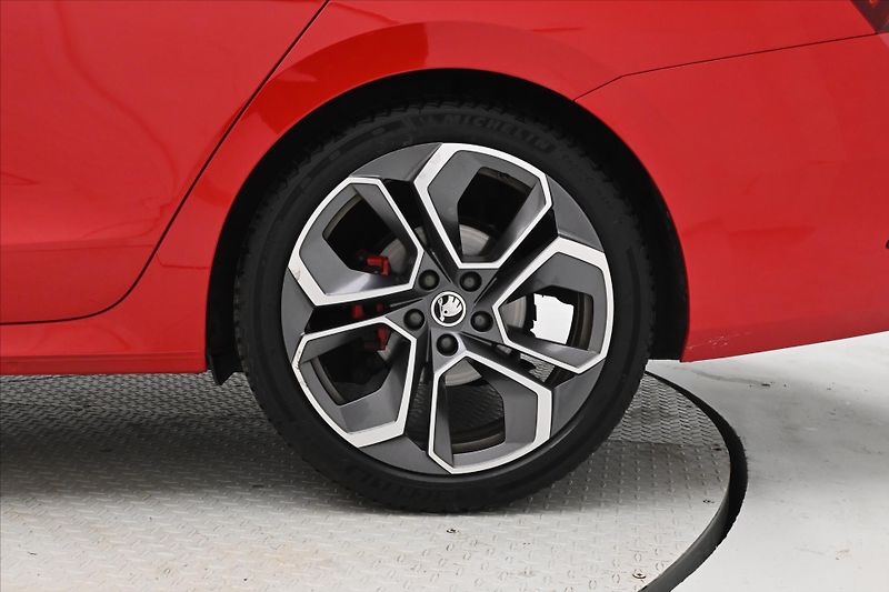 Škoda Octavia 2,0 TDI 147 KW RS DSG Záruka a - fotka 29 z 29