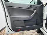 Škoda Yeti (2016) 1.2 TSI Active - náhled 13