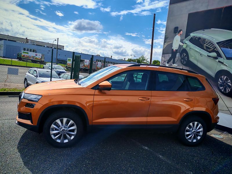 Škoda Karoq (2026) Classic 1.5 TSI DSG - fotka 3 z 19