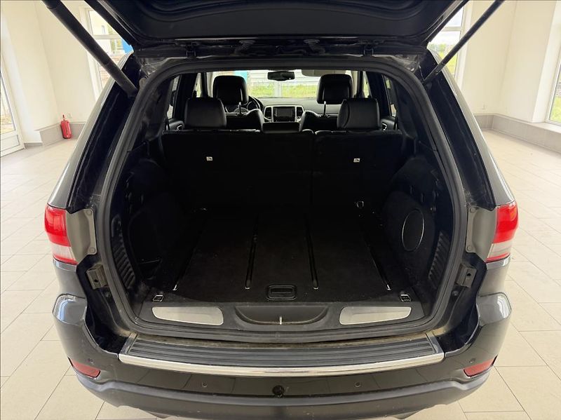 Jeep Grand Cherokee 3,0 CRD, 4x4, Automat, tažné - fotka 20 z 21