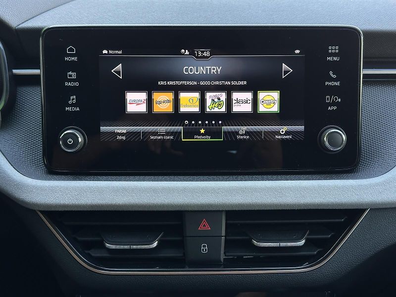 Škoda Scala 1.0TSi TOP & Selection 116PS D - fotka 18 z 31