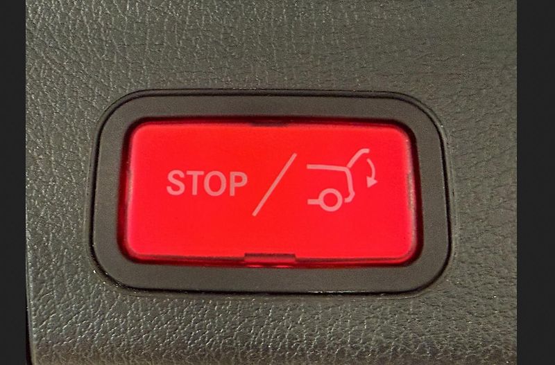 Mercedes-Benz GLB 200  7 sedadel Ambient - fotka 18 z 21