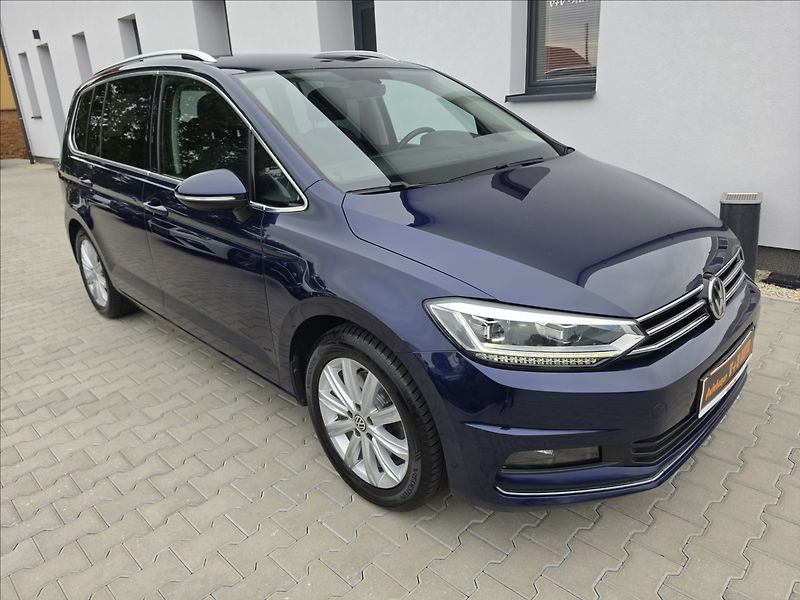 Volkswagen Touran 1,4 TSi 110KW DSG Highline 7MÍ - fotka 4 z 50