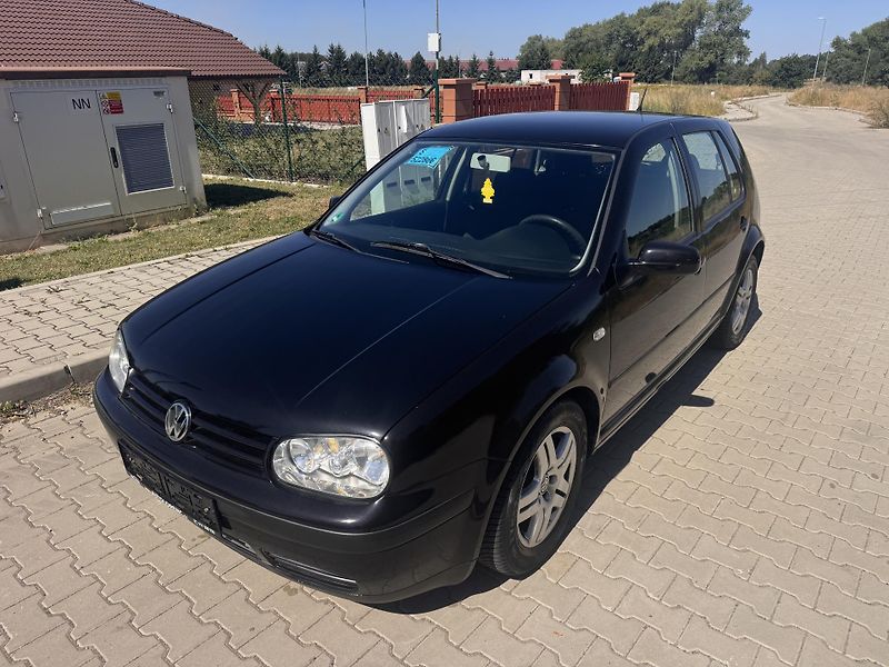 Volkswagen Golf IV 1.4i 55Kw Special - Tažný - fotografie inzerátu