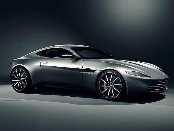 Aston Martin DB10.
