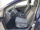 Volkswagen Golf (2016) 1.2 TSi, Trendline, bixen - náhled 9