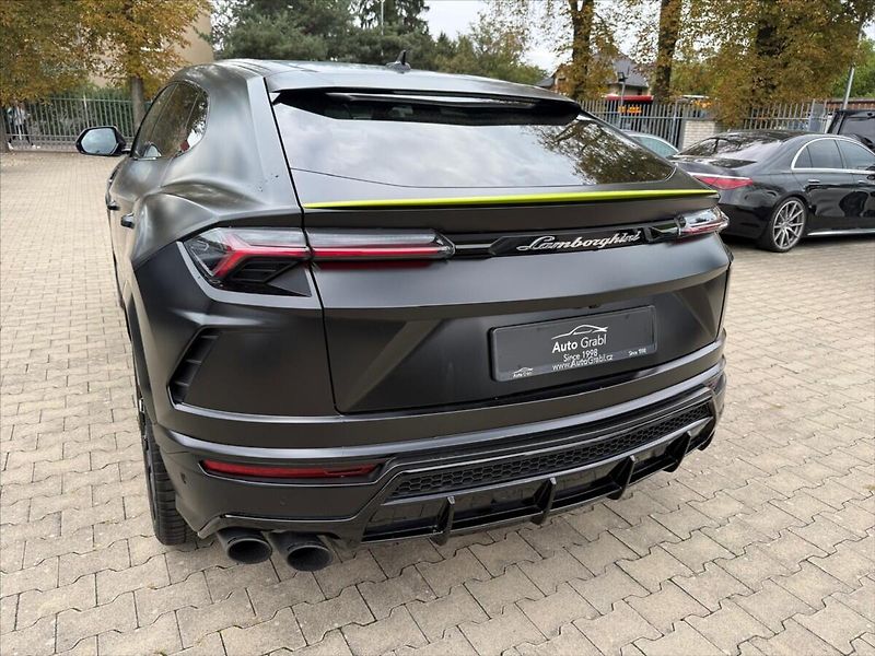 Lamborghini Urus 4.0 V8 Ceramic - fotka 8 z 25