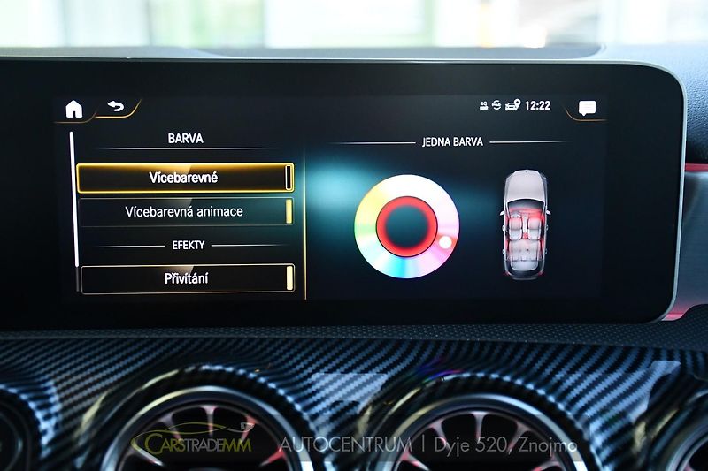 Mercedes-Benz Třídy A A 35 AMG 4MATIC AERO - fotka 43 z 55