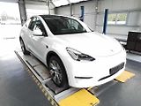Tesla Model Y RWD 220kw 94 % - náhled 1