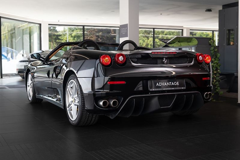 Ferrari F430 Spider F1 - fotka 4 z 19