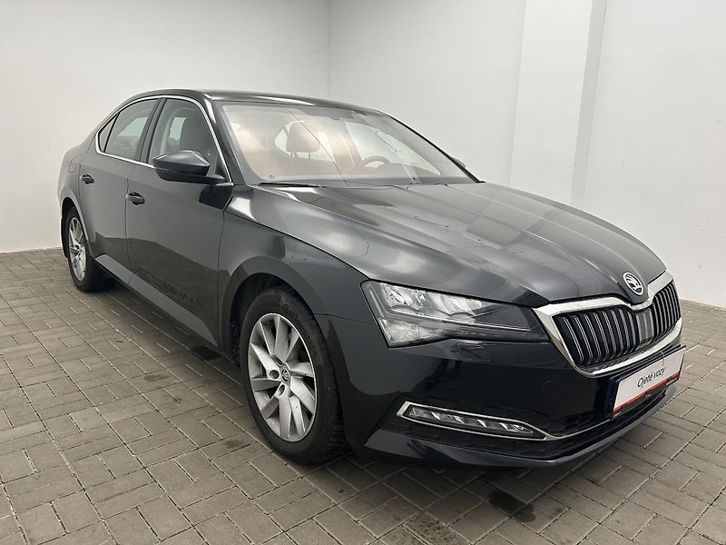 Škoda Superb 2.0 TDI 4x4 Style - fotka 24 z 24